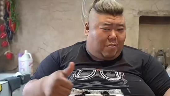 医生 网红胖猴花500万减重失败，体重飙升到600斤，医生感叹表示救不了