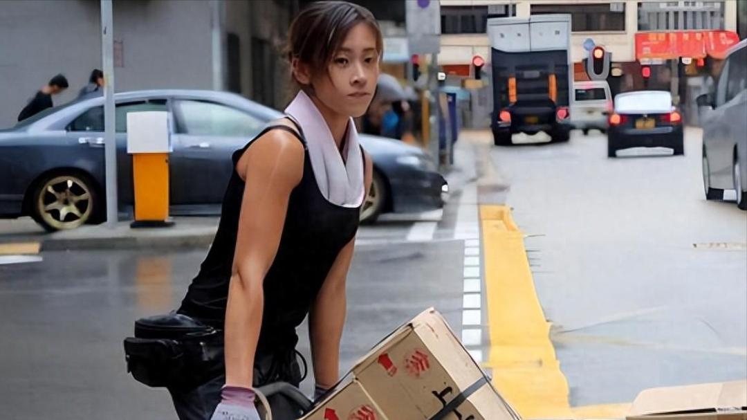 香港最美搬运工，参加相亲节目被富二代抱走，如今现状打脸多少人