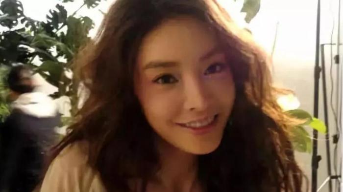 人间惨剧张紫妍：出道3年被高层折磨自尽，为尽兴逼她摘掉子宫！