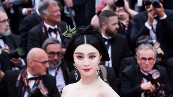 范冰冰|范冰冰抱上金大腿，ins粉丝超过400W，或将在国外复出