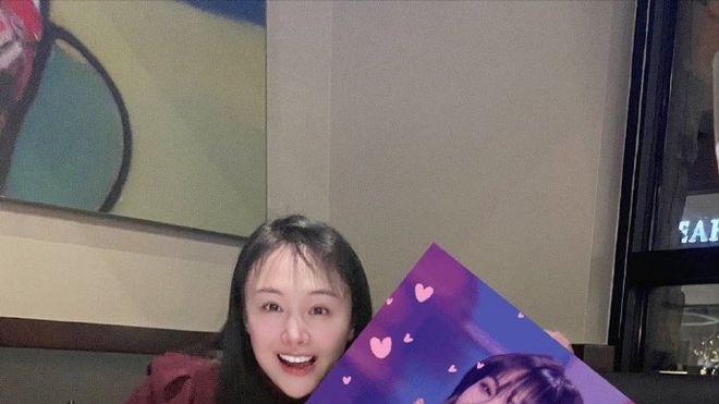 郑爽|郑爽的亲子教育：怀抱孩子相处融洽，做一个有爱的好妈妈