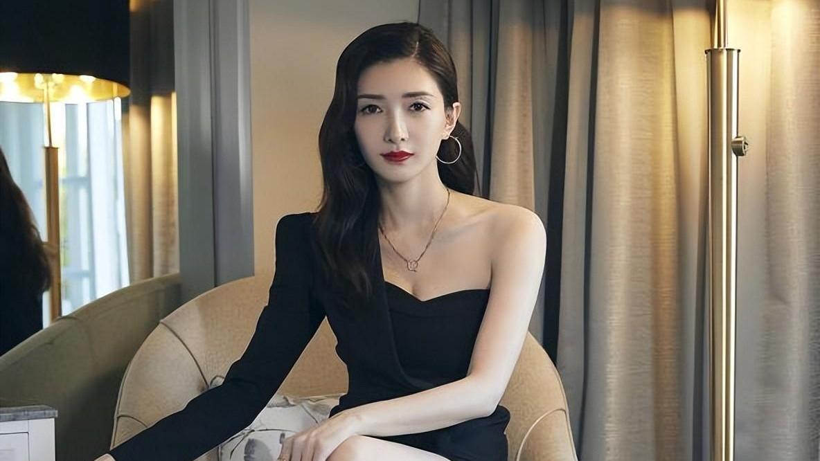 绯闻升级、小三实锤？这一次，36岁的江疏影彻底被扒光了