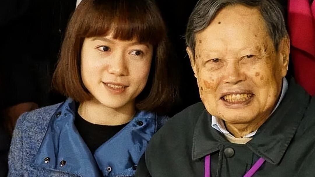 陈红|曝杨振宁近况！老年斑增多，翁帆陪在身边、去世素材已备好