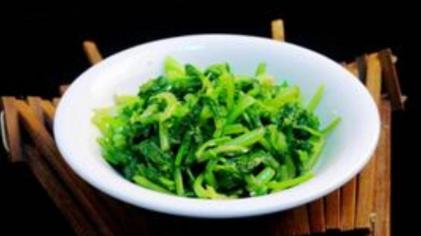 萝卜|入伏前后，遇见这菜别手软，比萝卜营养，比鸡毛菜脆嫩，老少皆宜，别不懂吃！