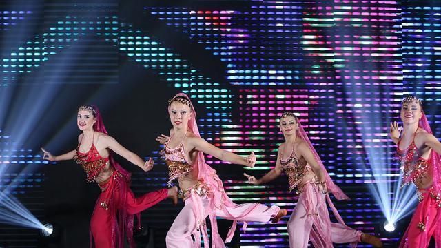 许家印松口？恒大歌舞团提供的三大服务被曝光，皮带断了