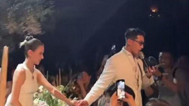 窦骁|窦骁被调侃倒插门，婚礼演唱《你的名字我的姓氏》，张学友送祝福