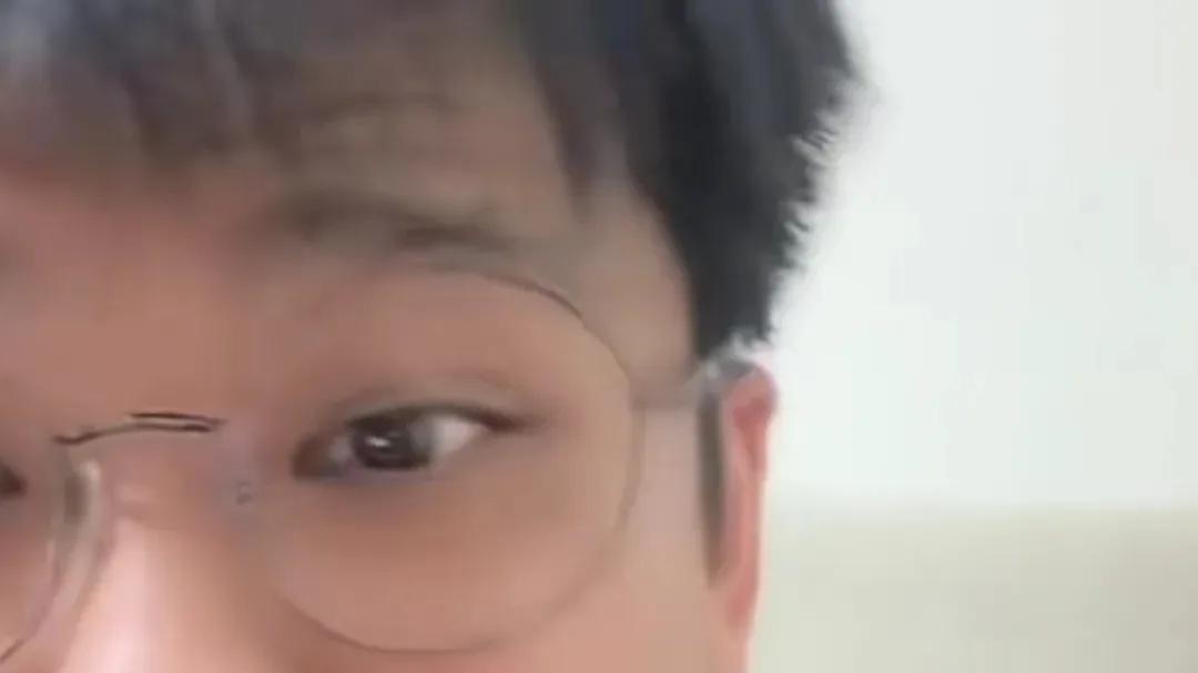 葛斯齐，抖落出更劲爆的信息！