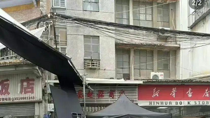 贾玲|贾玲“整容式”近照曝光：暴瘦40斤，颜值逆天，我却笑不出来