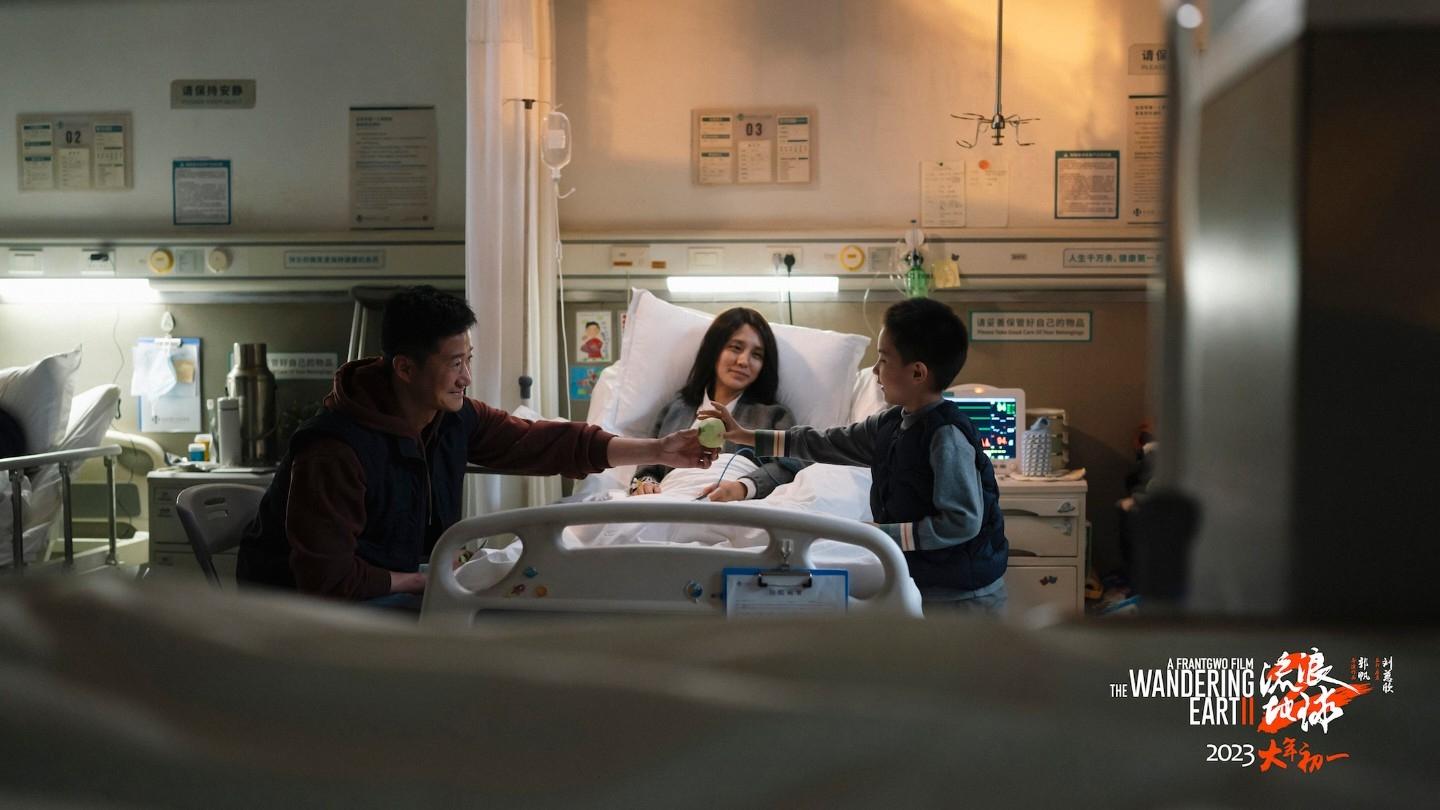 吴京|吴京否认有46部待映作品，但他的“烦恼”，真让人羡慕