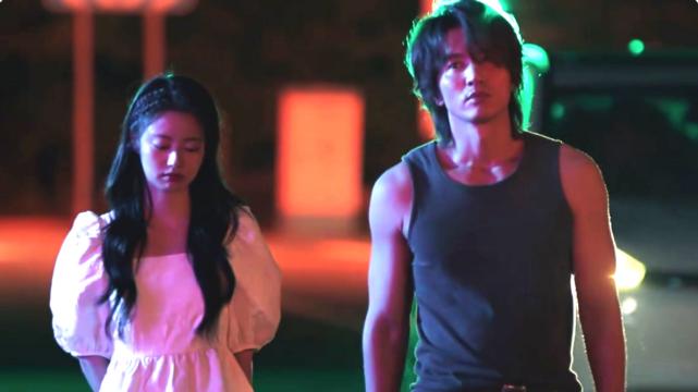 言承旭|46岁言承旭和95后女星演情侣，又是“老少配”，没有年轻演员了吗？