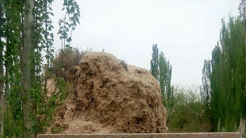 楼兰古城|遗落在新疆的神秘古城：揭开那些消失在历史长河中的辉煌遗迹