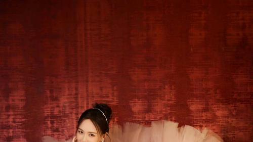 唐嫣|唐嫣为挽尊和固粉再提《何以笙箫默》，对粉丝的诉求置若罔闻！