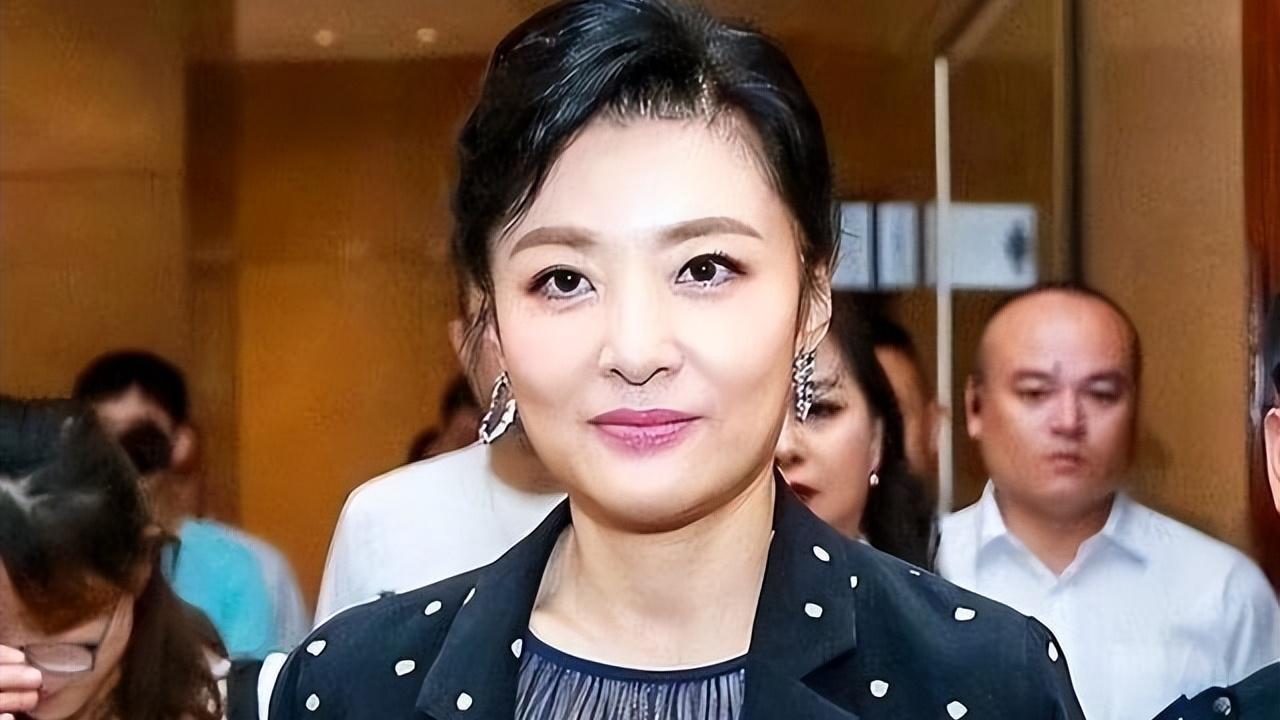 周涛|周涛，最终还是活成了自己想要的样子！