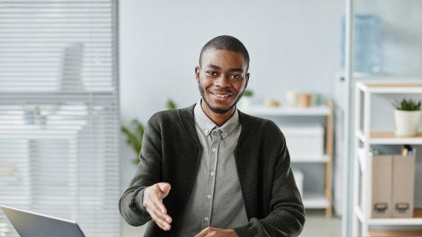 职业规划|如何在职场中处理职业生涯变化和升迁？