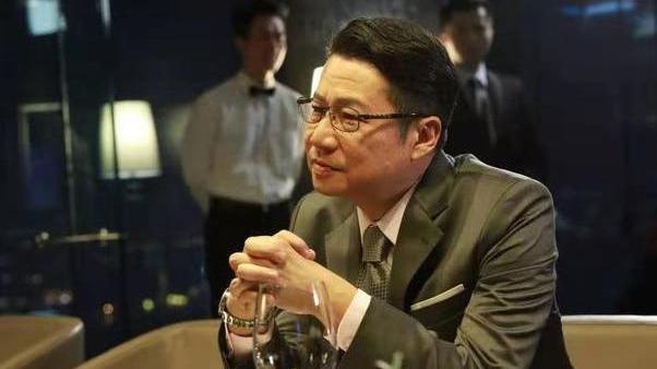 TVB台庆剧《罗密欧与祝英台》配角出彩，郑子诚再演反派