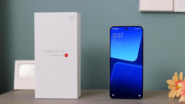 小屏|2023手机值得选择的四款手机：均为不同的方向，三五年基本没问题