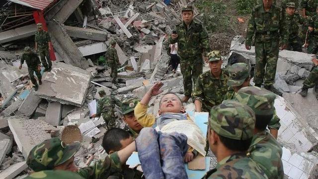 四川某考生外表酷似杨洋，清北进入“抢人”环节，真实身份曝光