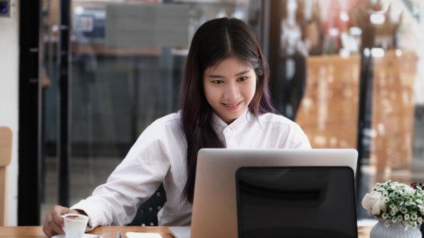 穿衣搭配|如何在职业规划中充分利用自己的职业资源和机会？