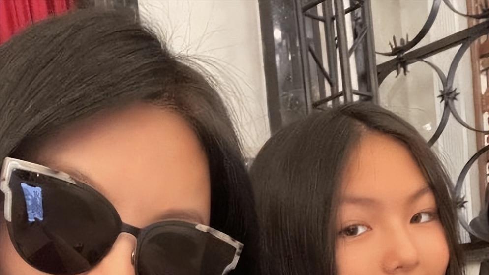 新西兰|李湘发文祝贺女儿王诗龄获奖学金，却不小心暴露她的野心！