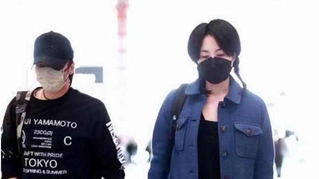 媒体曝光王菲与谢霆锋分道扬镳，谢霆锋回应：我喜欢了你二十年