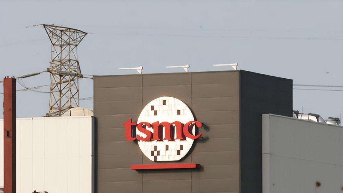 芯片|1000亿颗！台积电7nm汽车芯片订单拿到手软，中芯却颗粒无收？