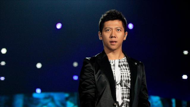 胡海泉|胡海泉有多能装？韬光养晦十几年，原来他才是娱乐圈里最狠的那个