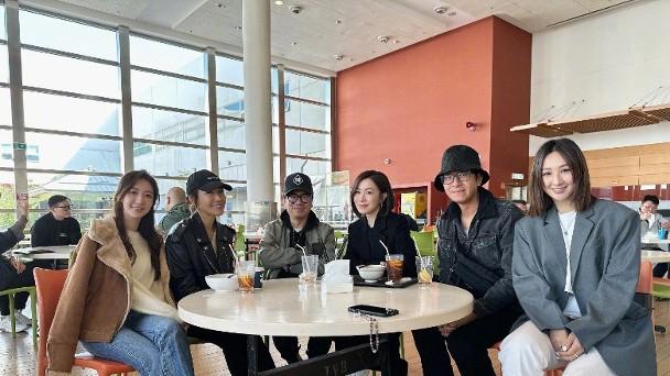 佘诗曼|佘诗曼霸气主播造型曝光　与马国明李施嬅就位“斗戏”