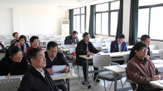 求职|进中小学体制内当个老师有多难？目前的难度系数已经上天