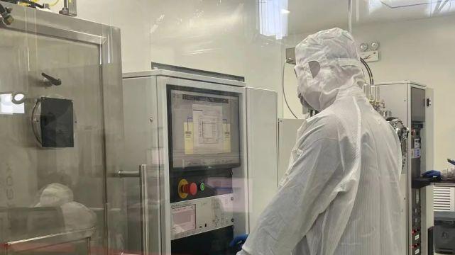 MySQL|美日荷公司宣布联手围堵中国核芯，中方称已建成首条量子芯片生产线