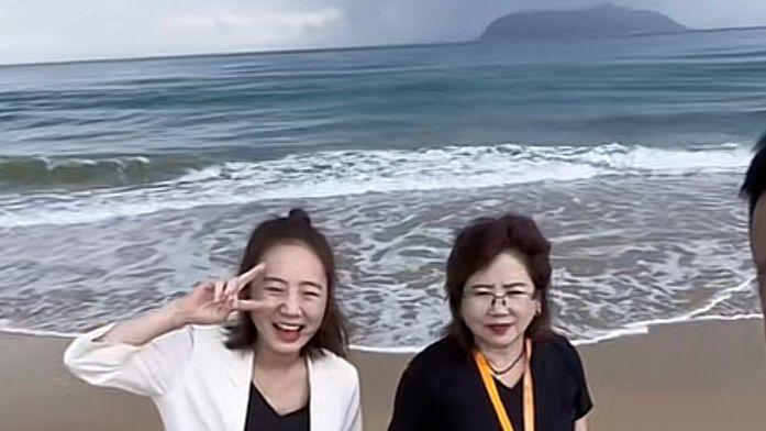 复婚|网红秋天妈妈离婚后谈前夫哽咽，秋天外婆极力撮合，复婚有希望了