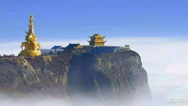 |中国著名的十大名山，爬过三座算及格，全爬过就太厉害了
