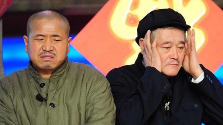 “刘能”儿子王亮大婚！三轮摩托开道10台劳斯莱斯，亲妈疑未到场