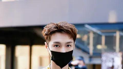 张艺兴|张艺兴网络视听盛典路透，气质超凡，状态超好！