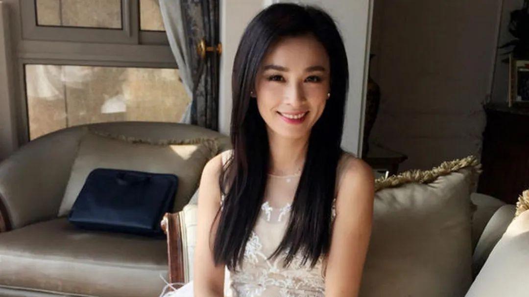 张庭夫妇翻身，96套房产解封，身家上百亿，真相究竟如何？