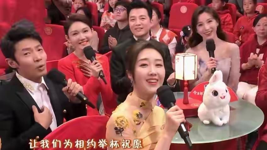 元宵晚会|元宵晚会：四大卫视延后开场，收视未破0.1，央视第一，湖南第二