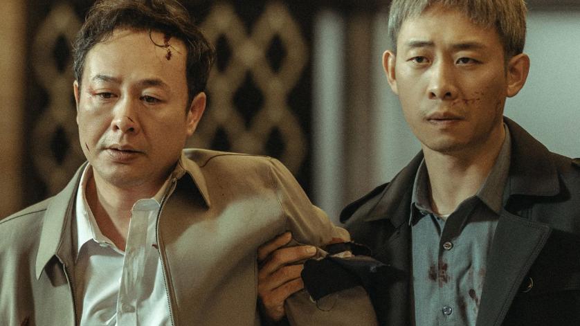 招聘|当“硅胶脸”混进央视职场剧，撞上天然脸演员，简直就是降维打击