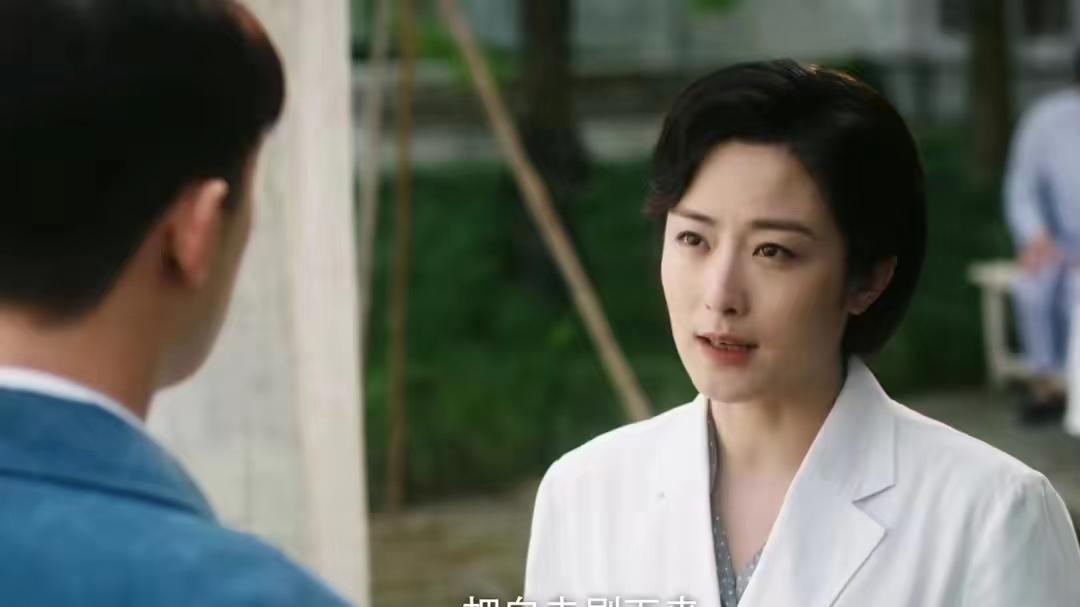 《画眉》看懂葛云对白卉的照顾有加，才懂她当年错过的人是谁