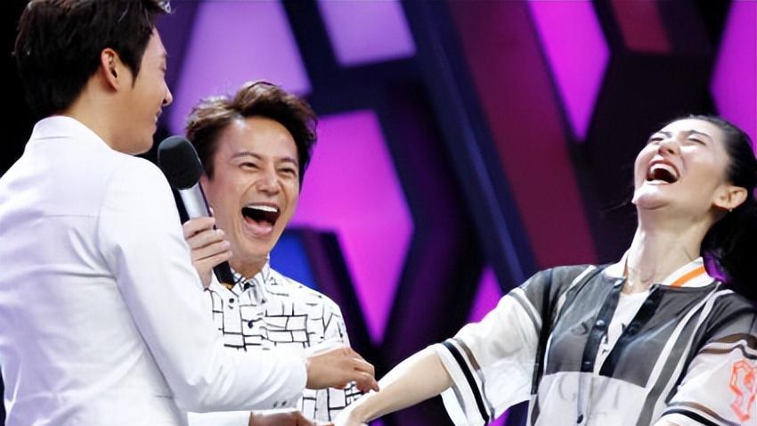 春晚|离开《快本》2年后，谢娜终于遭到“反噬”，她的口碑还有救吗？