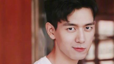 “内娱女海王”官宣新男友：8块腹肌、渣得又苏又帅，太欲了！