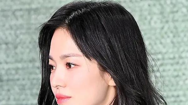 Netflix|Netflix最新爽剧，女神变成了疯批美人