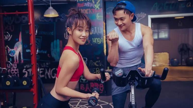 蓝盈莹|时隔3年才明白，蓝盈莹曹骏当时的状况，分手已成必然！