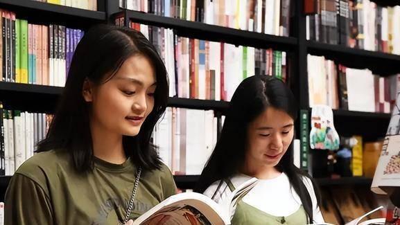 招聘|大专生“春天”来啦，“国家烟草”招聘正编，享受“五险二金”