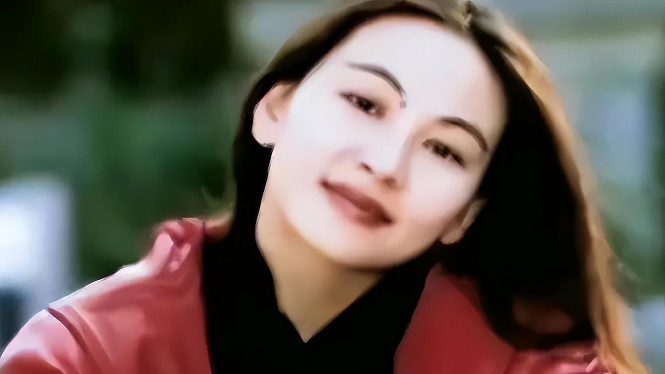 |演艺圈7对明星夫妻，看似八竿子打不着，实则一家人