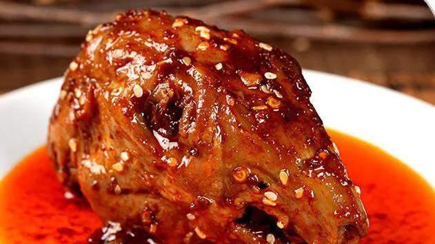 鸭脖|鼠头鸭脖最新进展令人振奋，网友却已不在乎是鼠是鸭，到底为何呢