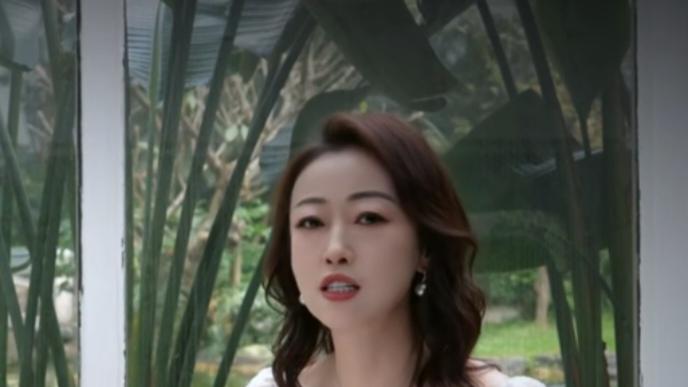 陈坚雄太太黄敏公开回应网友批评，她直言扛起责任才值得丈夫的爱