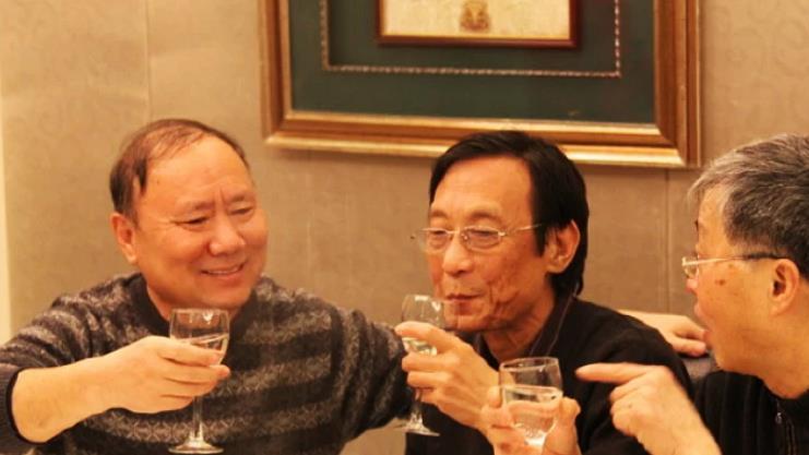 70后聚会晒“白酒单”迅速走红朋友圈，酒友：都是岁月的味道