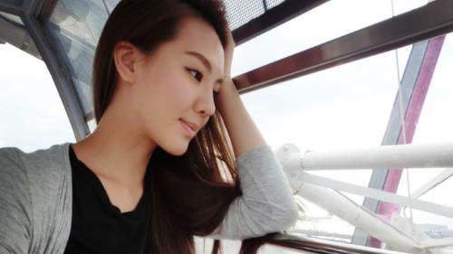 刘雨柔离婚9个月就公布新恋情，否认插足，网友：渣到一起了