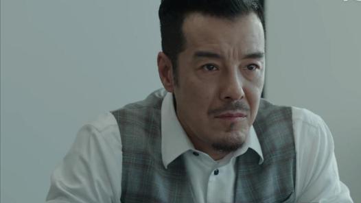 纵有疾风起|《纵有疾风起》看到庞飞服软，才知道牺牲色相的烁冰对自己更狠