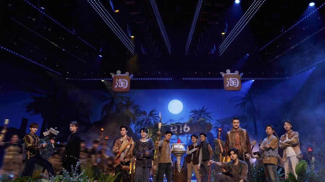 《披荆斩棘》来好六街团建啦！张栋梁被泼懵王耀庆答题成最强捡漏