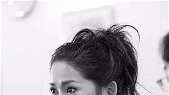 一年内服侍过30多位导演的她，结果还是被封杀了